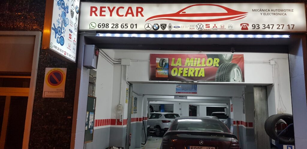 Taller de mecánica integral para coches, furgonetas y motos en Barcelona